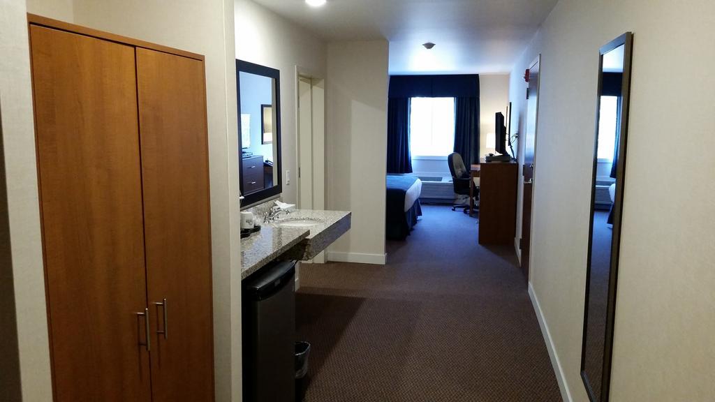 Days Inn By Wyndham Sioux Lookout Esterno foto