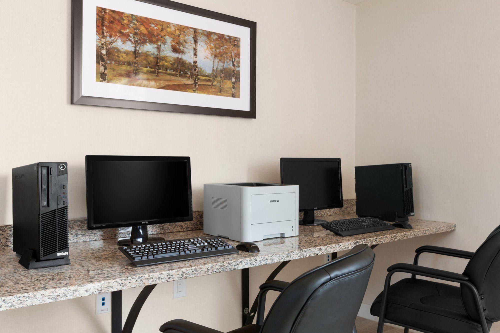 Days Inn By Wyndham Sioux Lookout Esterno foto